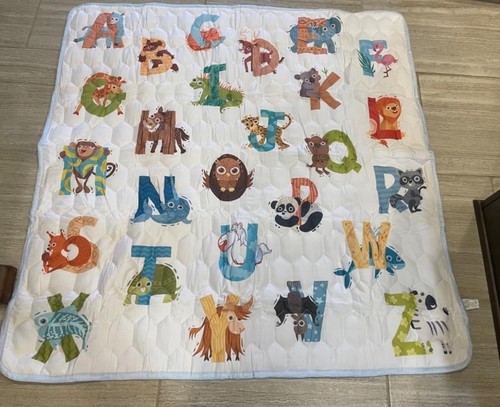 Cushioned non slip play mat - non,